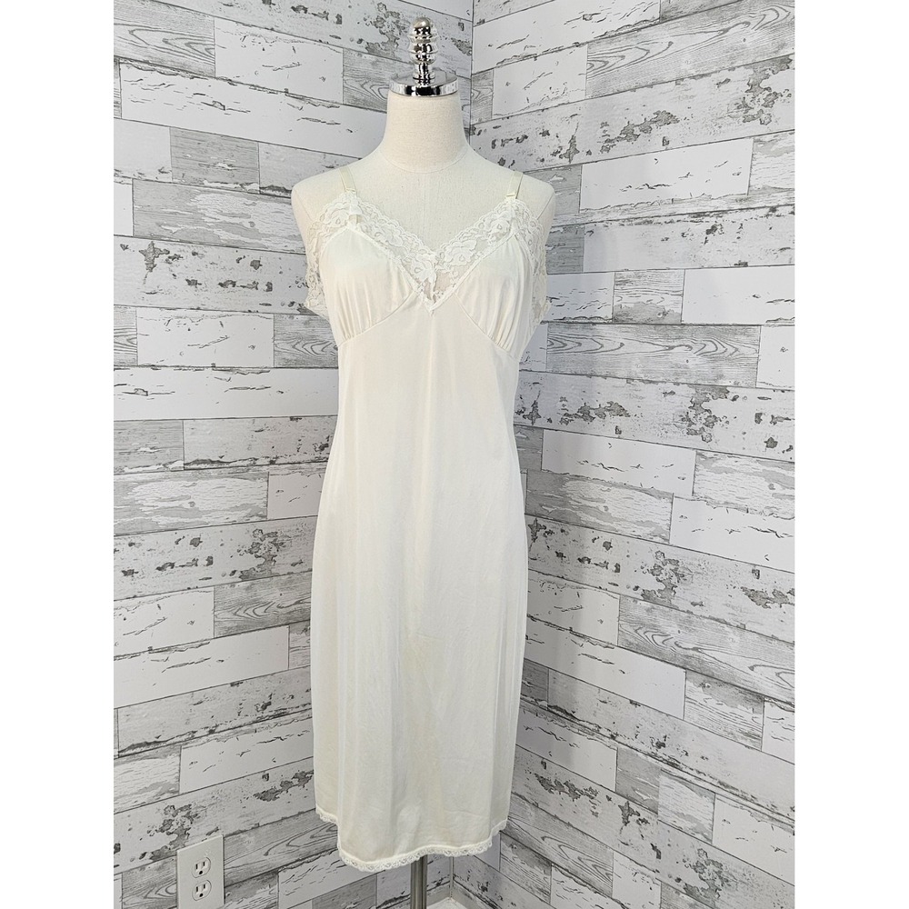 Vintage Sears Antron III Nylon Full Slip Cream Lace Trim Size 38 Made in USA